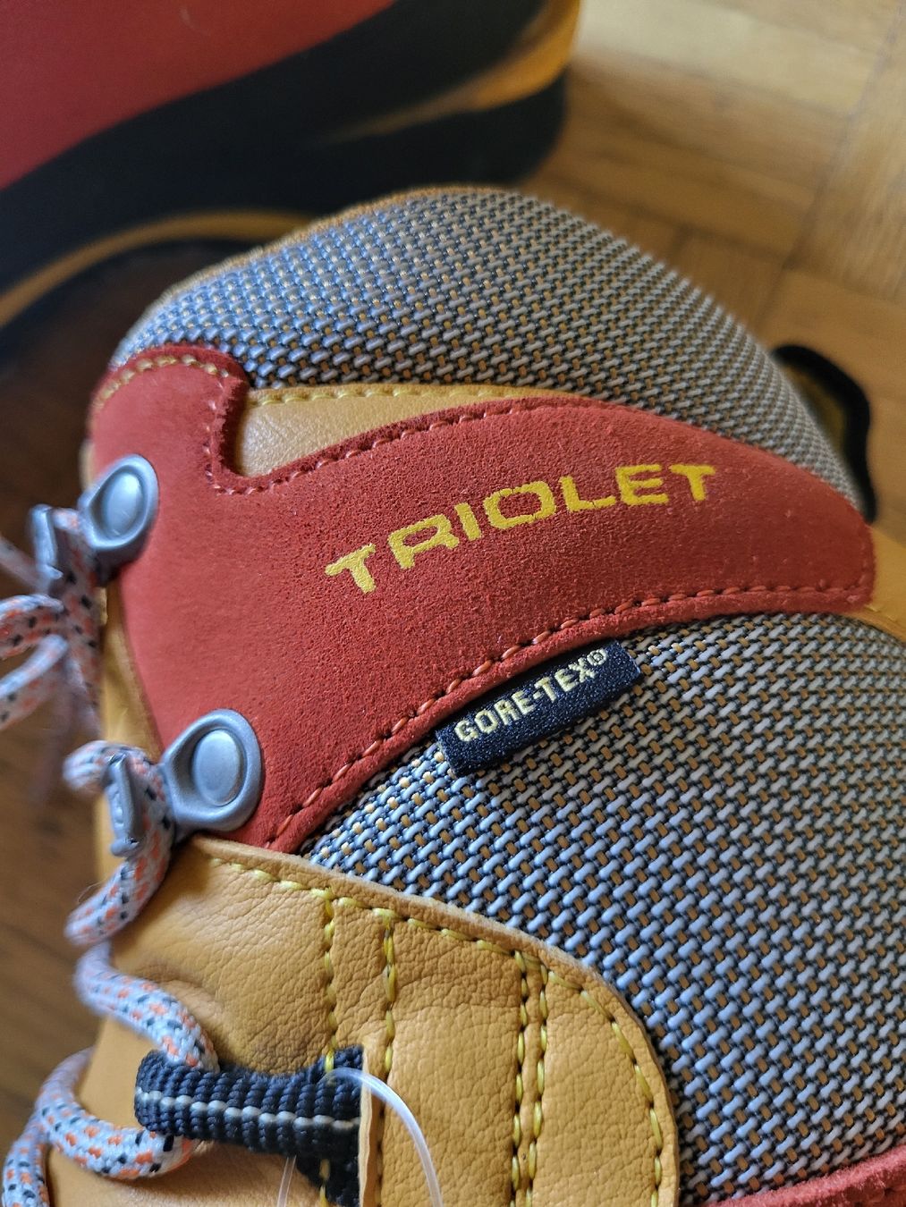 Scarpa Scarpe da uomo: Scarpa Triolet GTX (42) – Nuovo (secondo la descrizione) da Bülach venduto da svjato 1