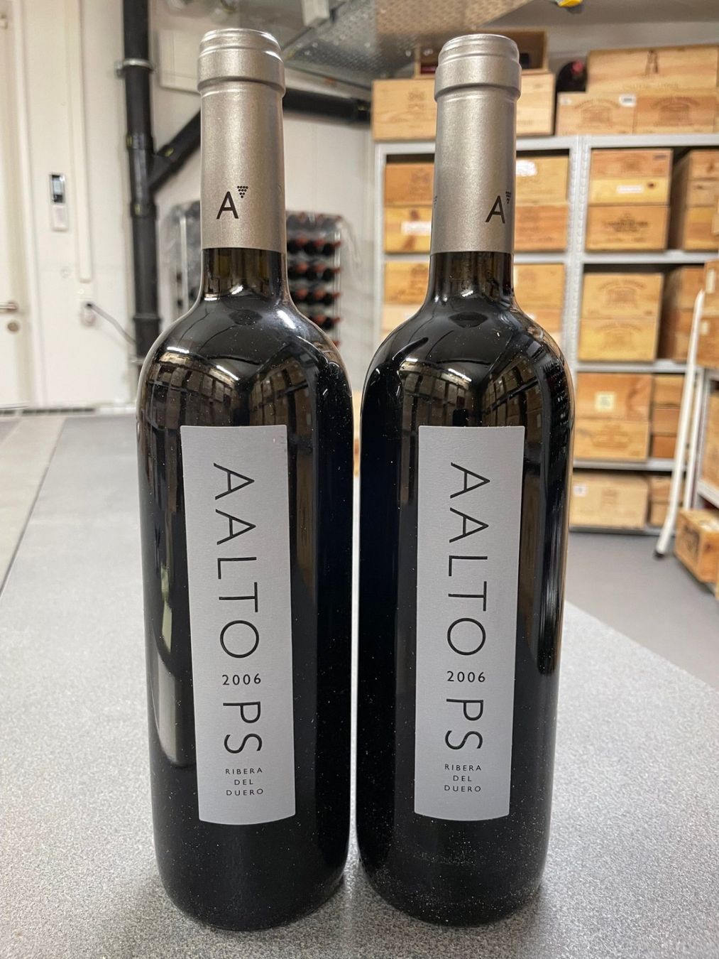 Vino: 2Fl. PS Aalto 2006 --> Parker 96/100 !!! – Nuovo (secondo la descrizione) da Zürich venduto da Basepoint