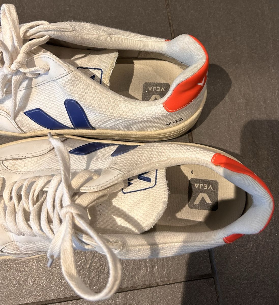 Veja Chaussures hommes: Veja V-12 B-Mesh sneakers  – D'occasion à Oberhasli par newyorksydney 4