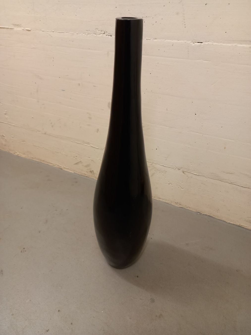 Vasi & Recipienti: Blumen Vase in Black – Usato da Sirnach venduto da agm_mv57 1