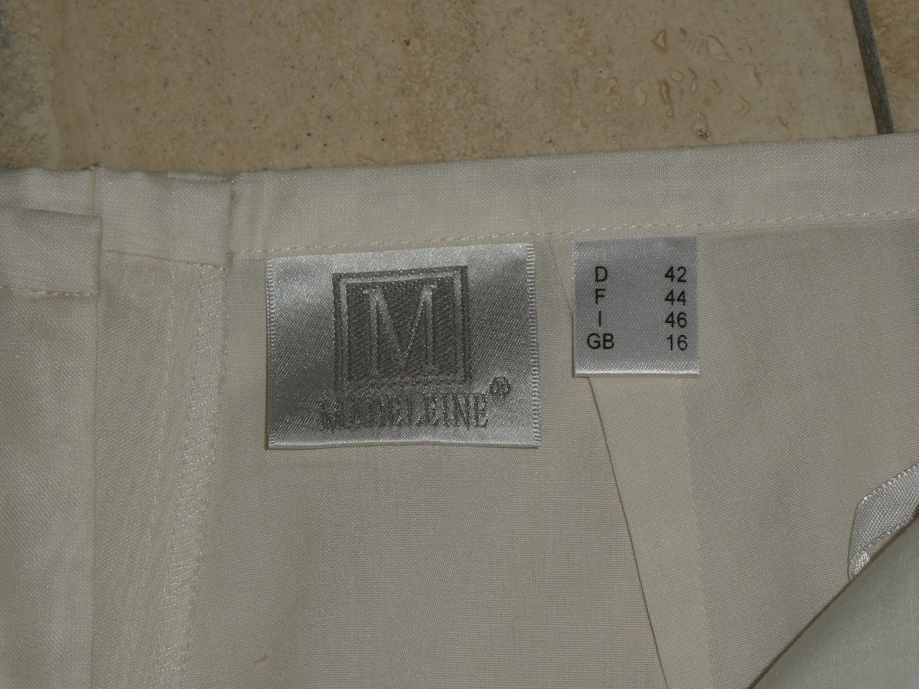 Pantaloni: Hose Gr. 42 – Usato da Mels venduto da KOSL 3