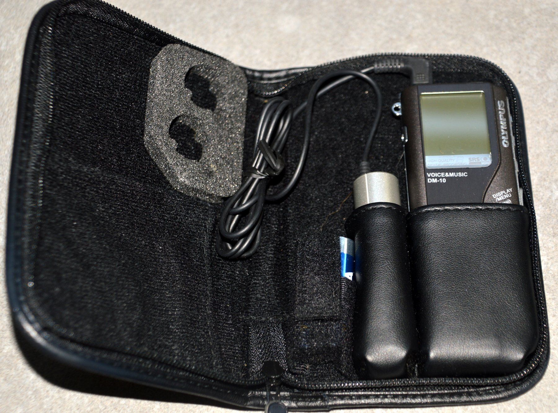 Olympus Aufnahmegeräte: Olympus DM-10 Pearlcorder Diktaphon /  Dictaphone – Gebraucht aus Collonges von arashee