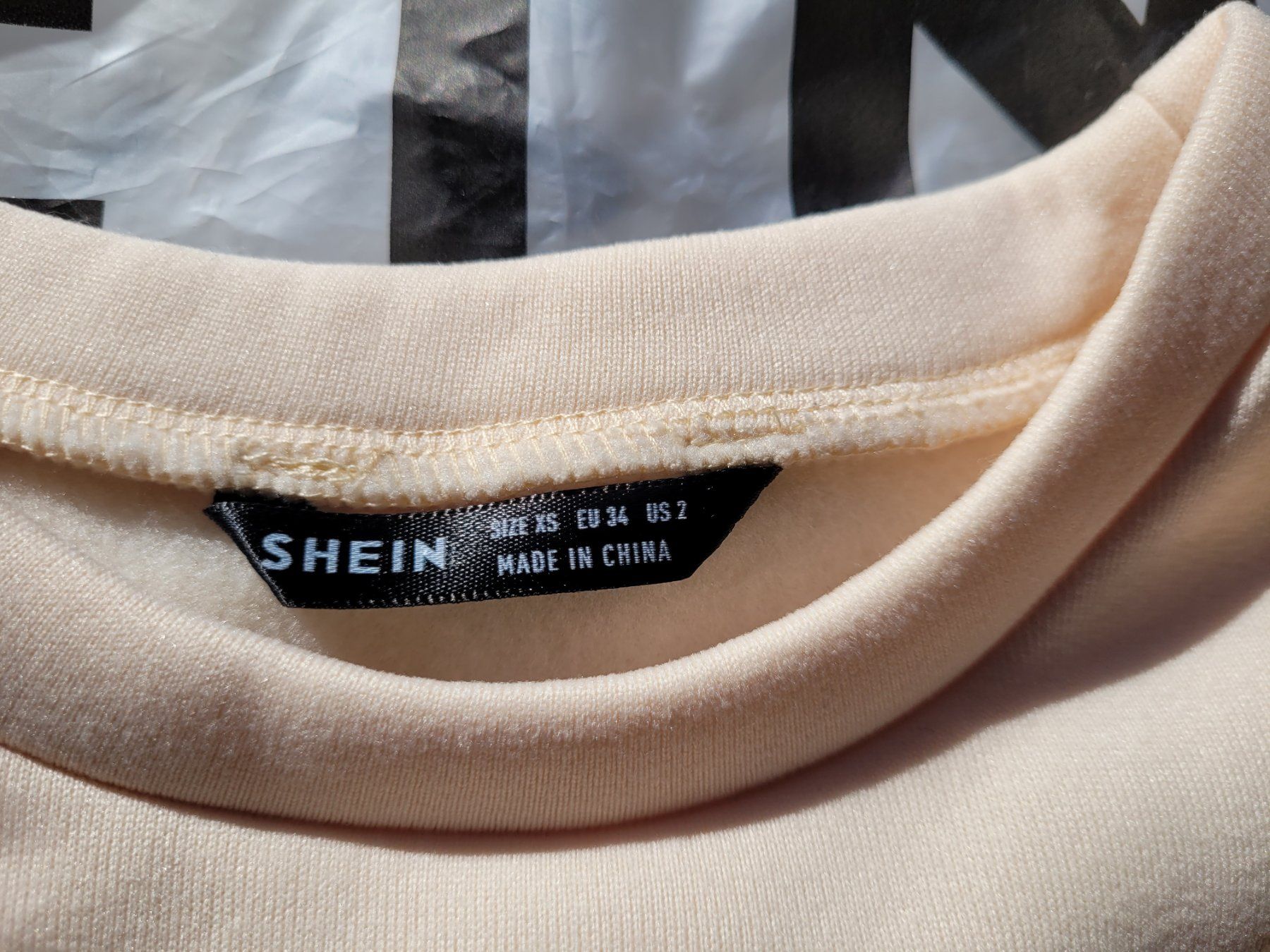 Maglioni & Felpe: Pullover "LONDON" Marke SHEIN, Gr.XS, Gr.34 = ca. Gr.152-164 – Usato da Oetwil am See venduto da swisspeak 2