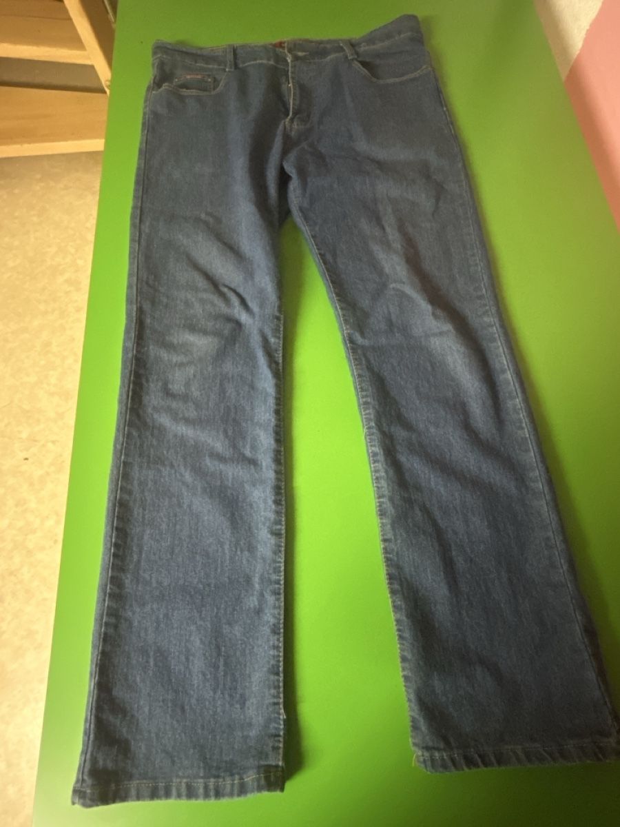 Hosen: Hose  – Gebraucht aus Brunnadern von joggeli6