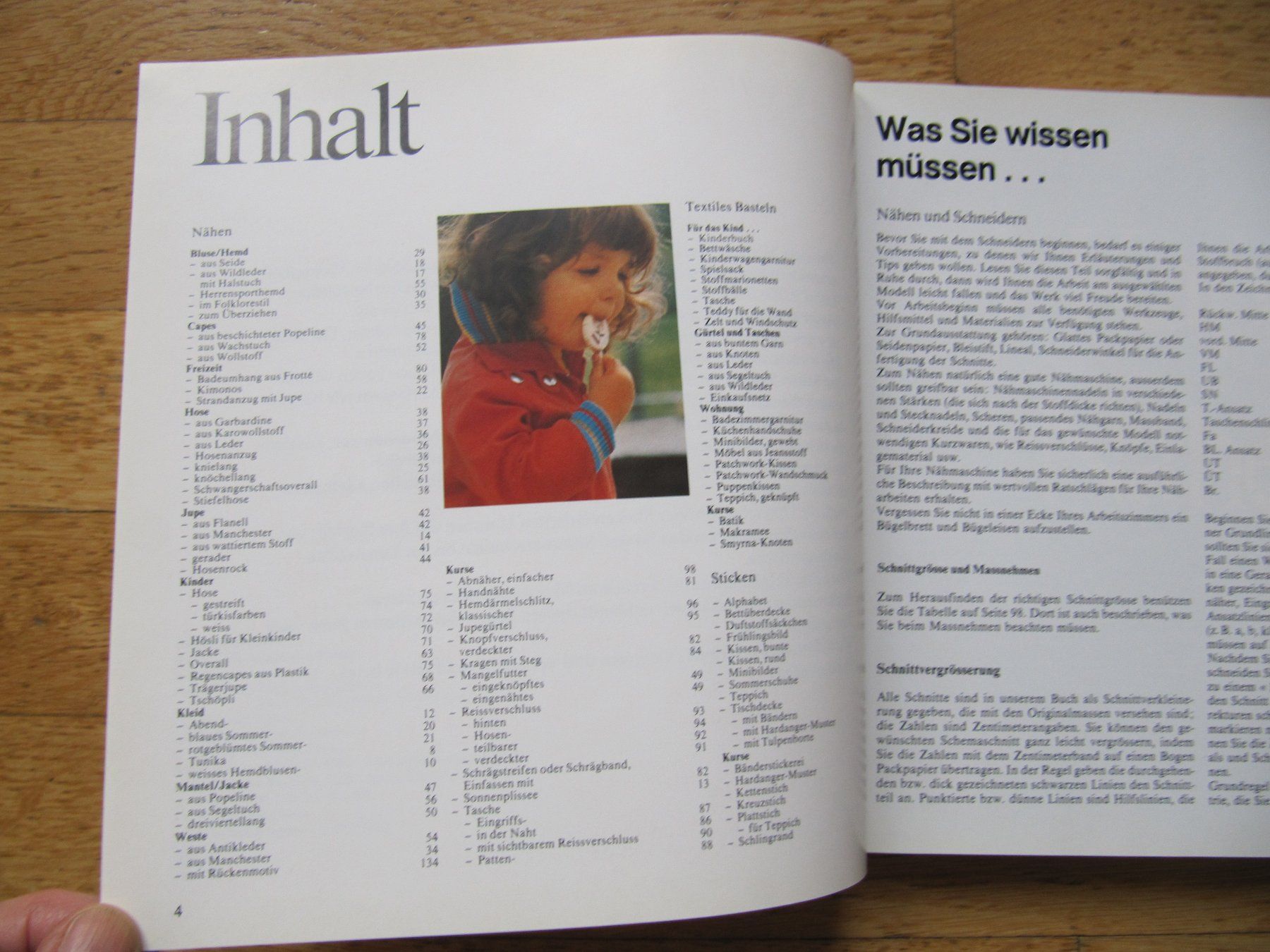 Libri: Nähen und Sticken - Handarbeitsbuch – Usato da Würenlos venduto da AustralisZ 1