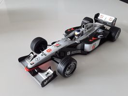 McLaren Mercedes MP4/13 No. 8 Mika Hakkinen 1/18