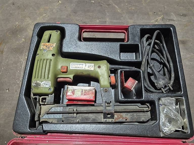 Tutti gli attrezzi: Novus Multi-tacker j-172 – Usato da Seuzach venduto da rjuc