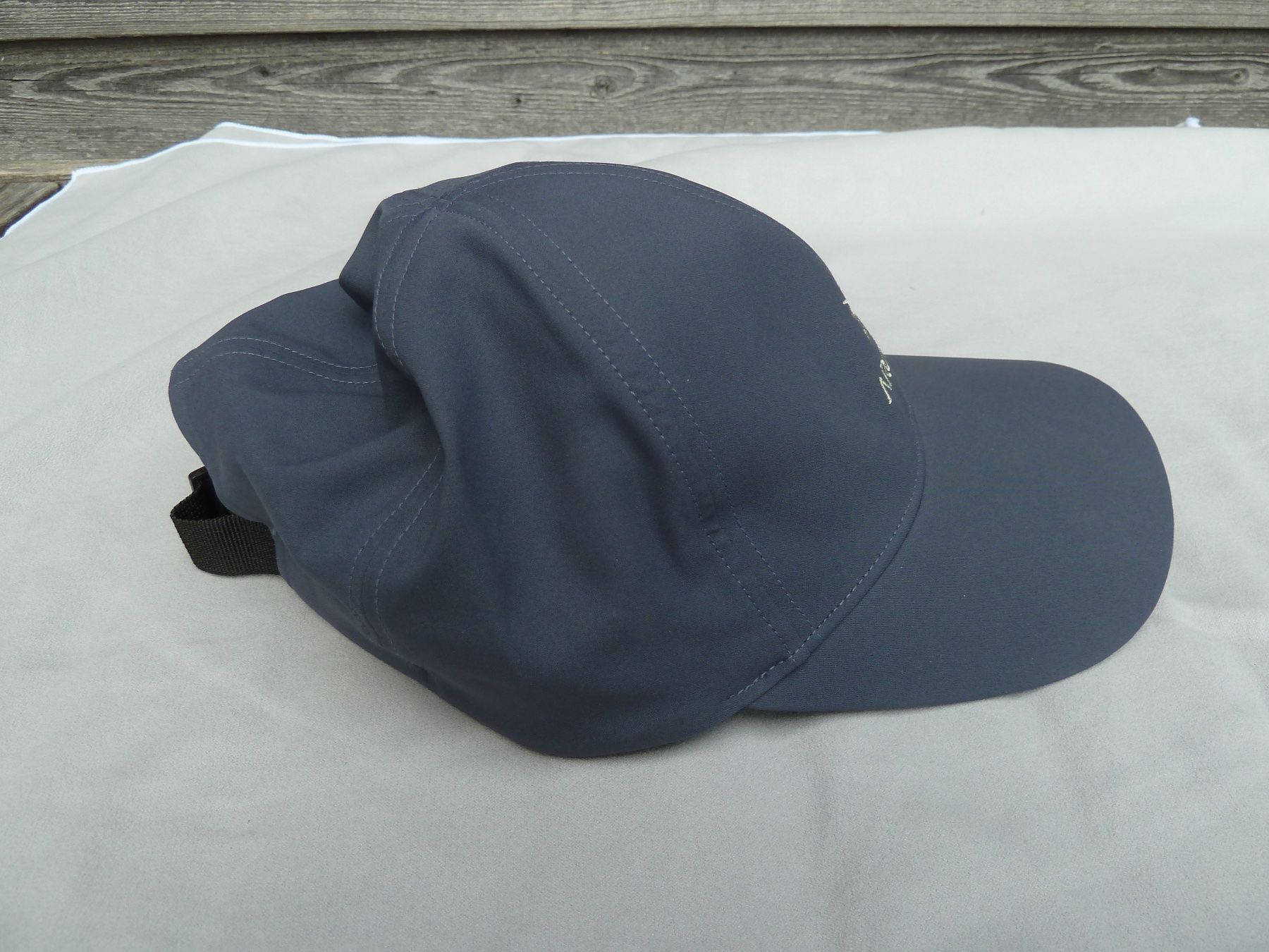 Arcteryx Copricapi, berretti & cappellini: Arc'teryx Bird Word Cap Gr. S / M – Usato da Niederscherli venduto da lama8567 2