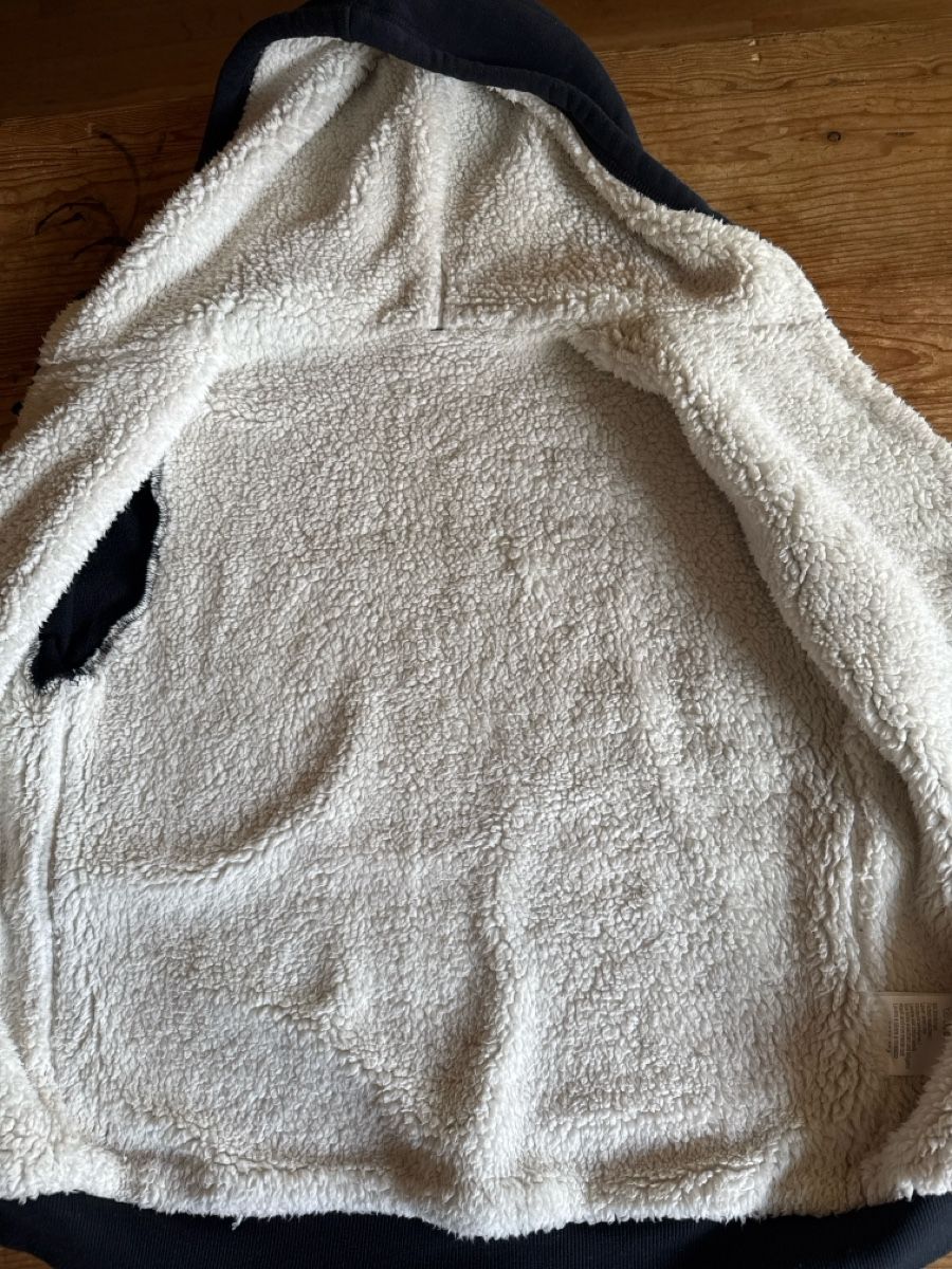 Jacken: Sweatjacke mit Teddyfutter Gr. S – Gebraucht aus Mauren von ducducturi 2