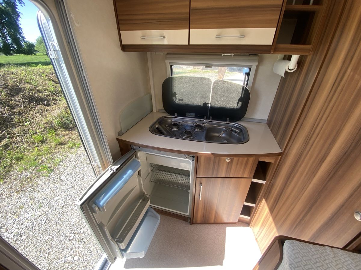 Weinsberg Véhicules de camping: Wohnwagen Weinsberg W51 Caravan – D'occasion à Birrwil par Bendegriz 7