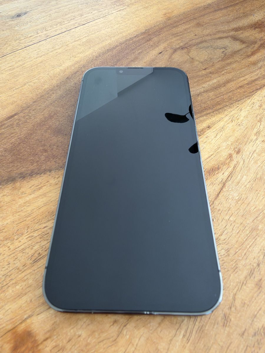 Apple Portables: Apple iPhone 13 Pro graphit mit OVP gebraucht – D'occasion à Emmen par Mark_James 1