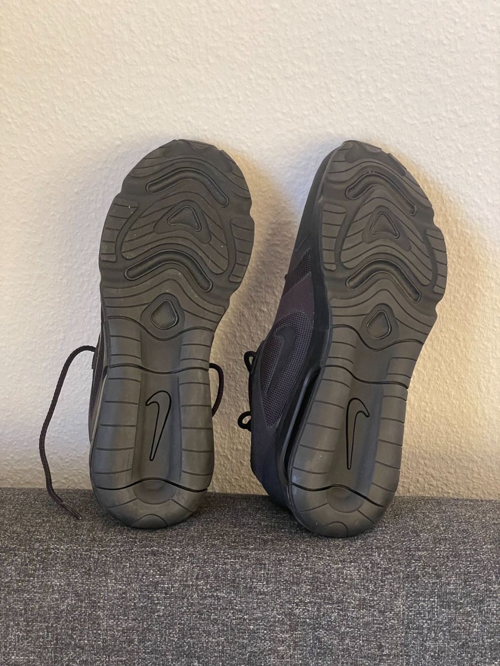 Nike Scarpe da uomo: NIKE AIR MAX 200 - NOIR - TAILLE 42 – Usato da Lausanne venduto da verde34256789 1