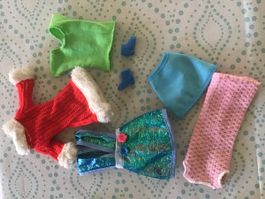 Diverse Kleidung Restposten Barbie und kleiner