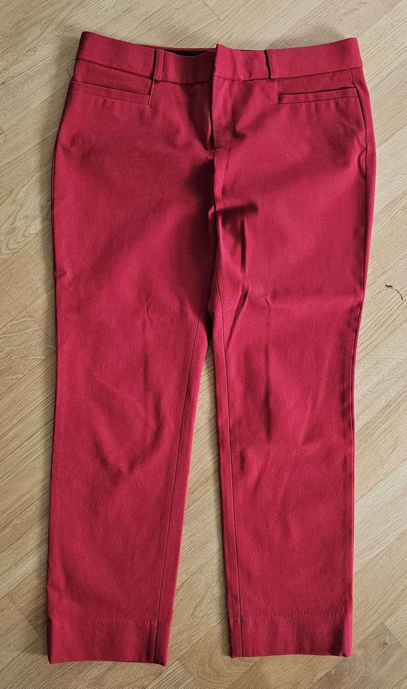 Banana Republic Pantaloni: Rote Banana Republic Hose, Grösse 6 – Nuovo (secondo la descrizione) da Luzern venduto da lho_cpl7