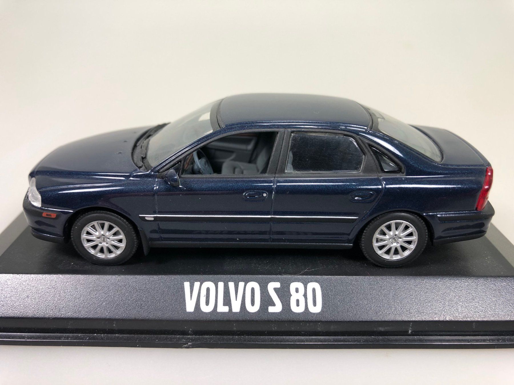 Volvo Modellini d'auto: Volvo S80 - Minichamps - 1:43 – Usato da Widen venduto da Himan 2