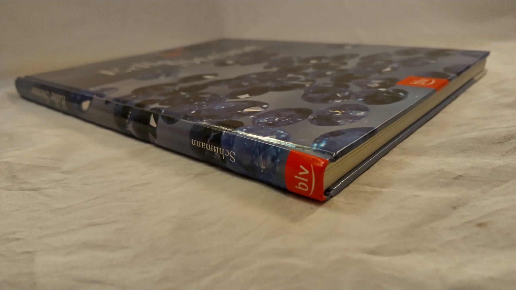 Libri: Edle Steine - Edelsteine / Buch 2000 / Walter Schumann – Usato da Bellach venduto da JingleJerry 1