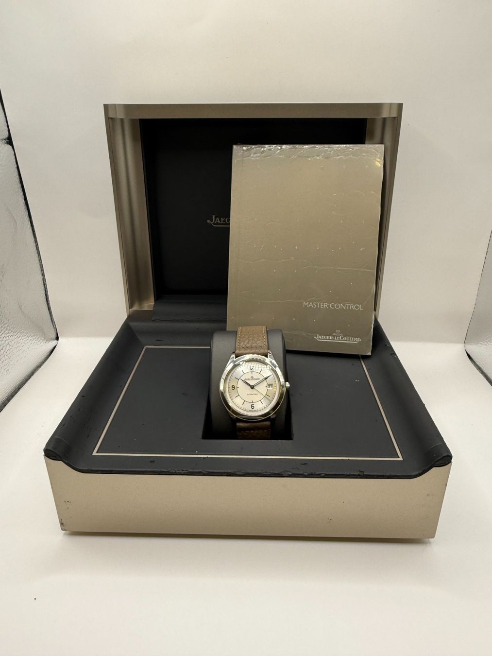 Jaeger-Lecoultre Orologi: Jaeger Lecoultre Master Control Date – Usato da Bottens venduto da Evergold.ch 4