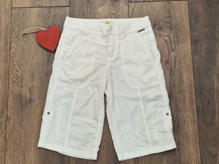 Esprit Shorts weiss Grösse 32 guter Zustand