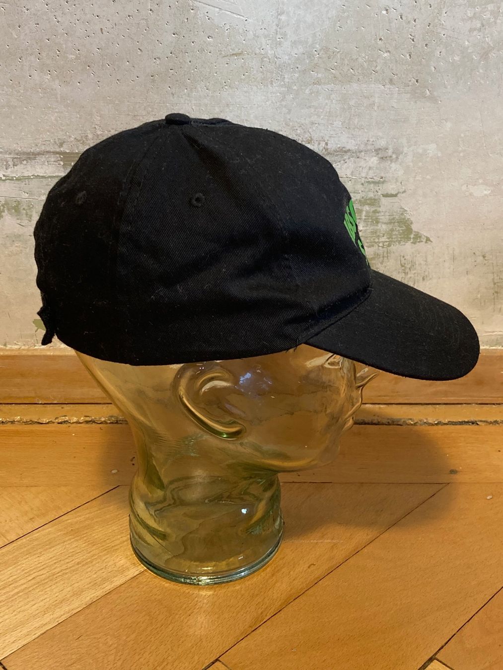 Copricapi, berretti & cappellini: Vintage Y2K Absolut Vodka Cap 6-panel – Usato da Zürich venduto da le_souk 3