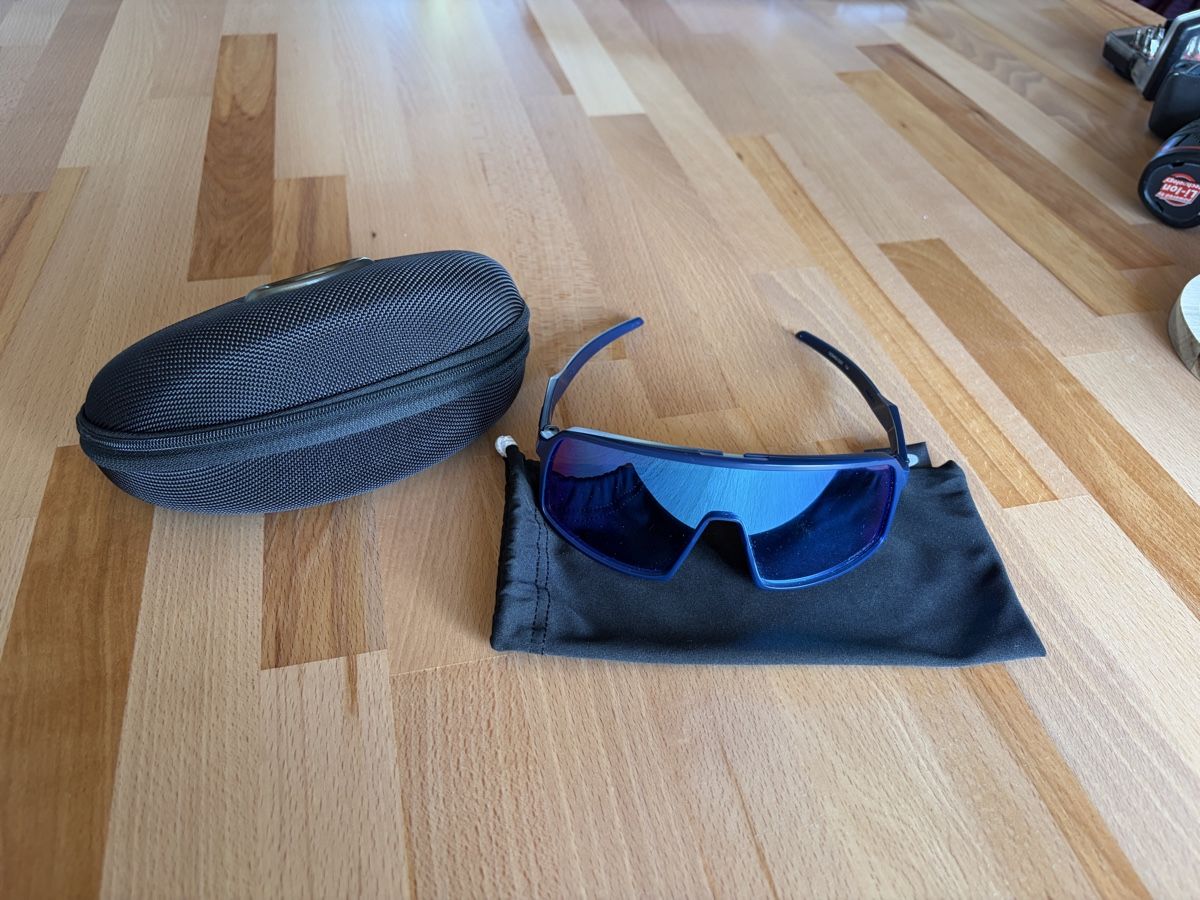 Oakley Occhiali & Lenti: Original Oakley Sutro S Brille blau – Usato da Hasliberg Hohfluh venduto da kus_5wpz 5