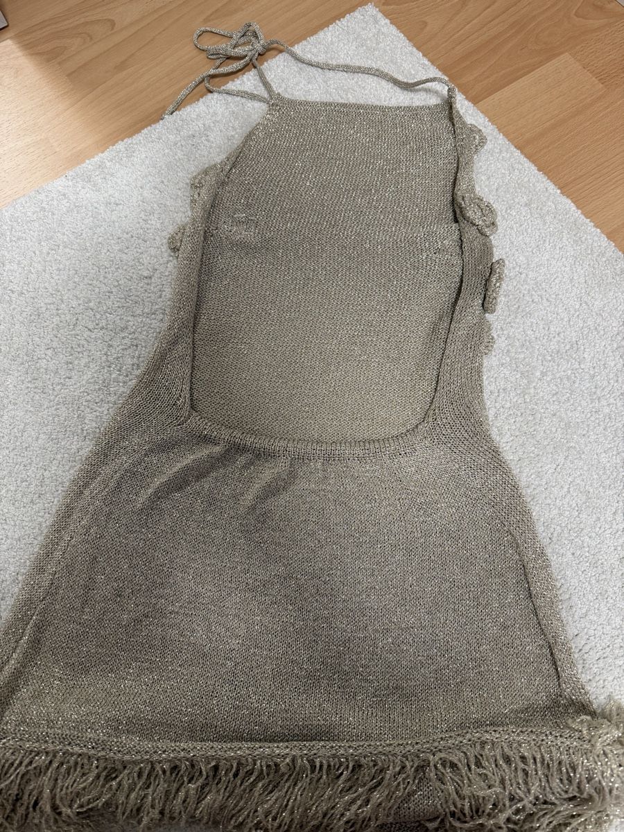 Kleider: Strickkleid mit Blumen beige Grösse S – Neu und originalverpackt aus Alpnach Dorf von beauty87 2