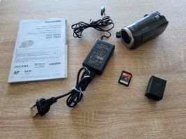 Panasonic HDC-SD40 Videokamera mit Zubehör guter Zustand