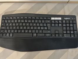 Logitech K850 Komfort Tastatur - Ergonomisches Design