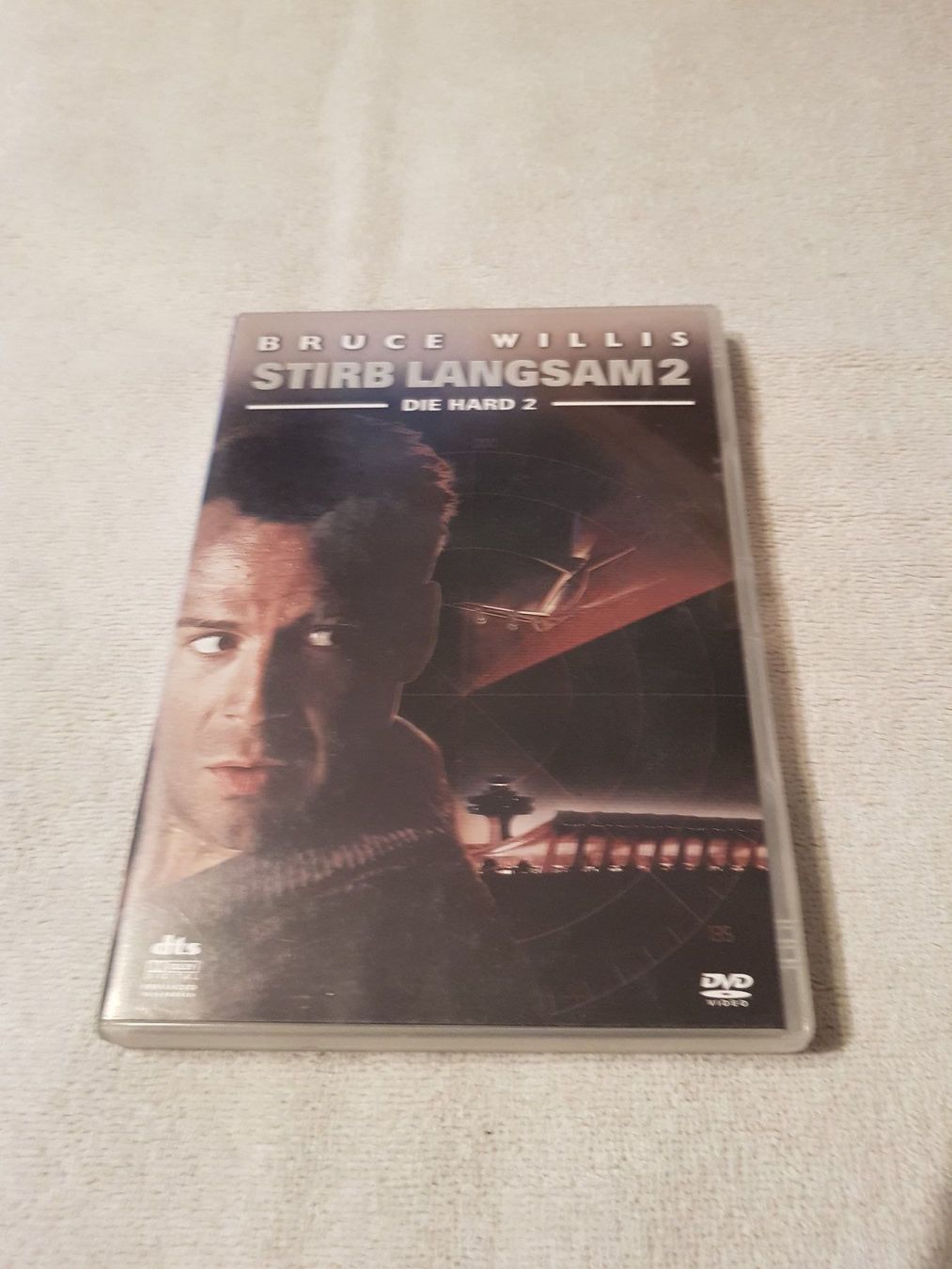 Tutti i DVDs: Stirb Langsam 2 (DVD) – Usato da Liestal venduto da tonic