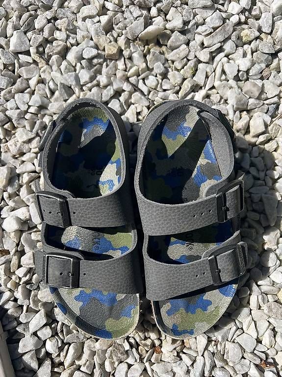 Scarpe per ragazzi: Birkenstock Sandalen Gr.30 grau – Usato da Niederhasli venduto da jambo05 2