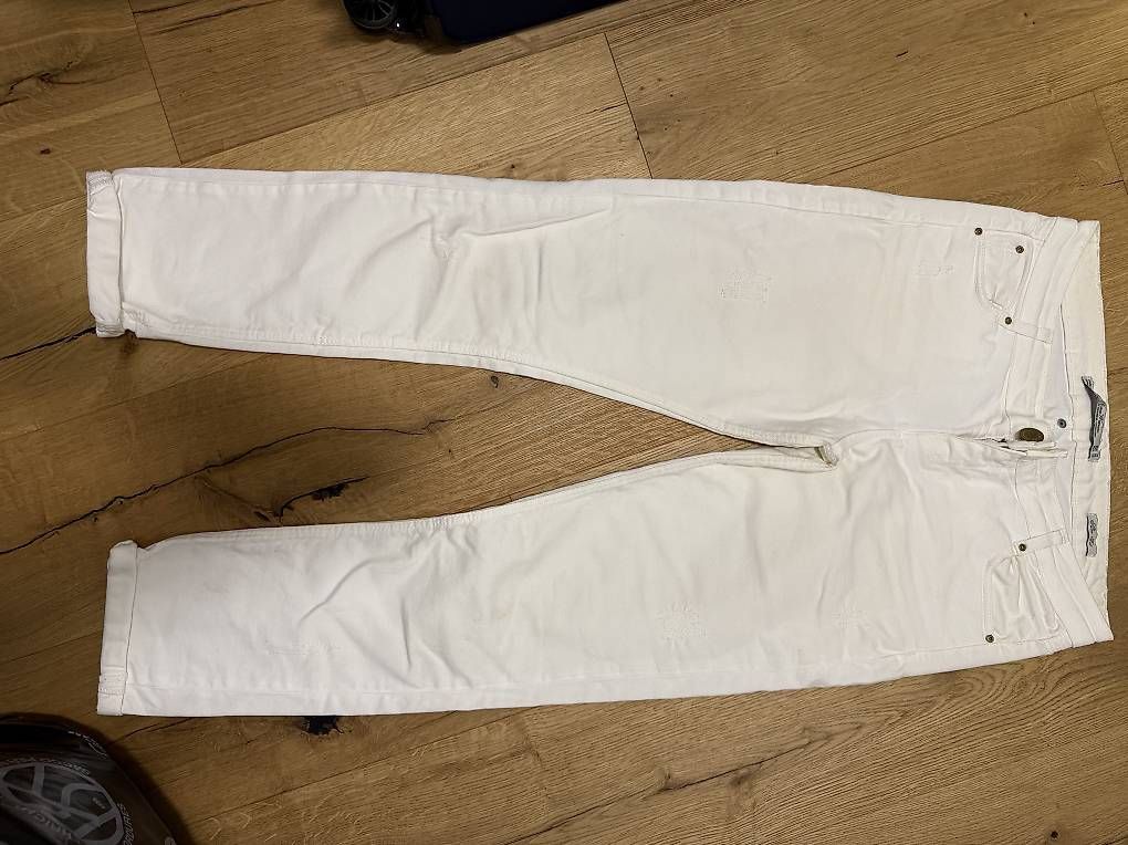 Jeans: Damen Jeans – Usato da Dietlikon venduto da AngelinaSt.