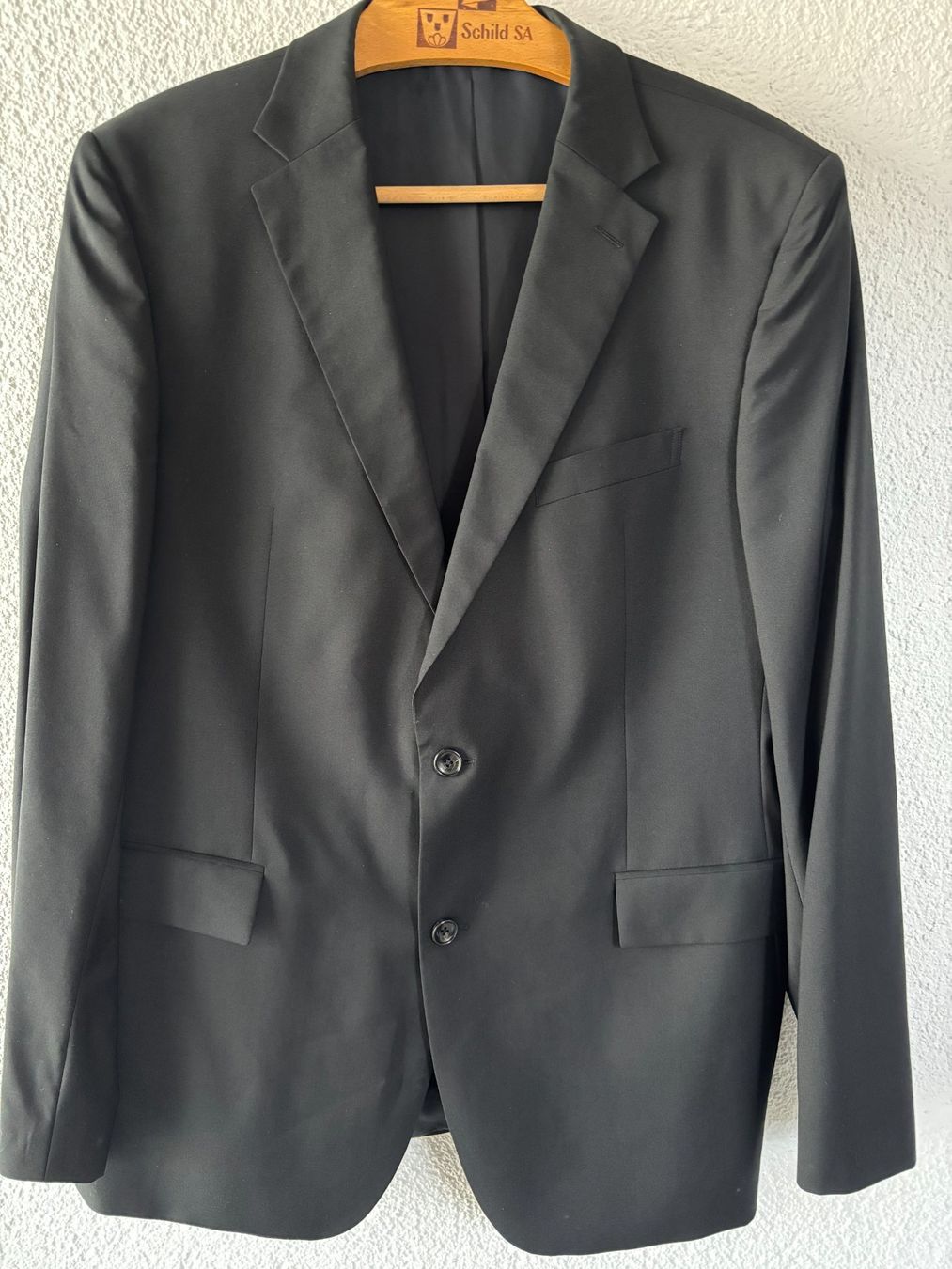 Windsor Giacche: Schwarzer Windsor Sakko, regular fit, Grösse 110 - Top! – Usato da Langnau am Albis venduto da cre_tr6k