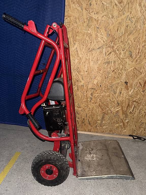 Brouettes: Elektrischer Treppensteiger – D'occasion à Nottwil par syl_rsl5 1