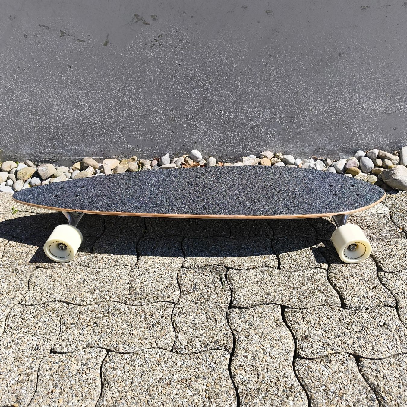 Skateboards: Long Island complete, Karma Essential 36''x9.5'' – Neu und originalverpackt aus Uitikon Waldegg von PJLS1 1