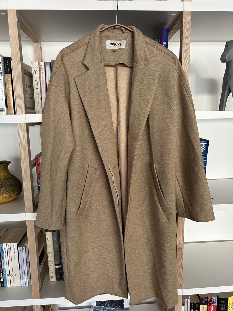 Esprit Cappotti: Frühlingsmantel Esprit – Usato da Mollis venduto da Jennay 1