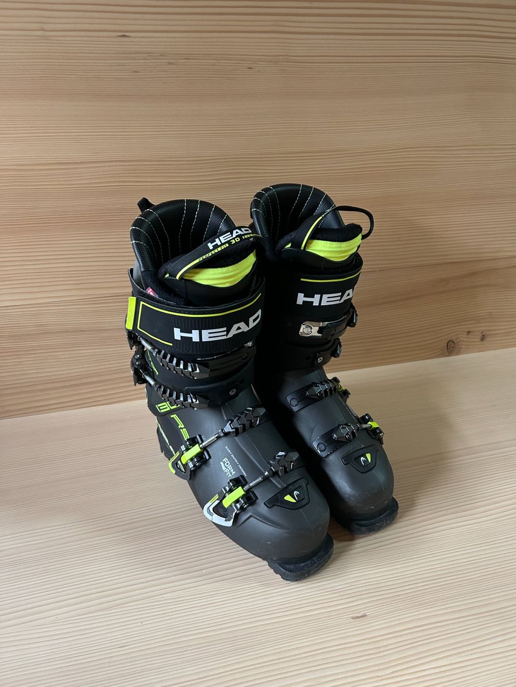 Head Herrenschuhe: HEAD Skischuh, TOP Zustand – Gebraucht aus Appenzell Meister. von HolderioAI 1