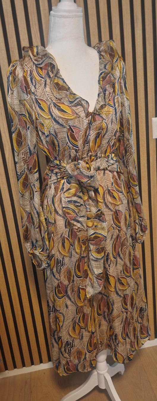 Robes: Kleid gemustert Grösse S neuwertig – Neuf (Voir description) à Heiden par Hepburn2 1