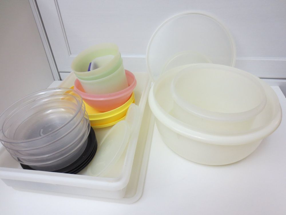 Lot Tupperware (Gebraucht) in Aeugst am Albis für CHF 13 – mit ...