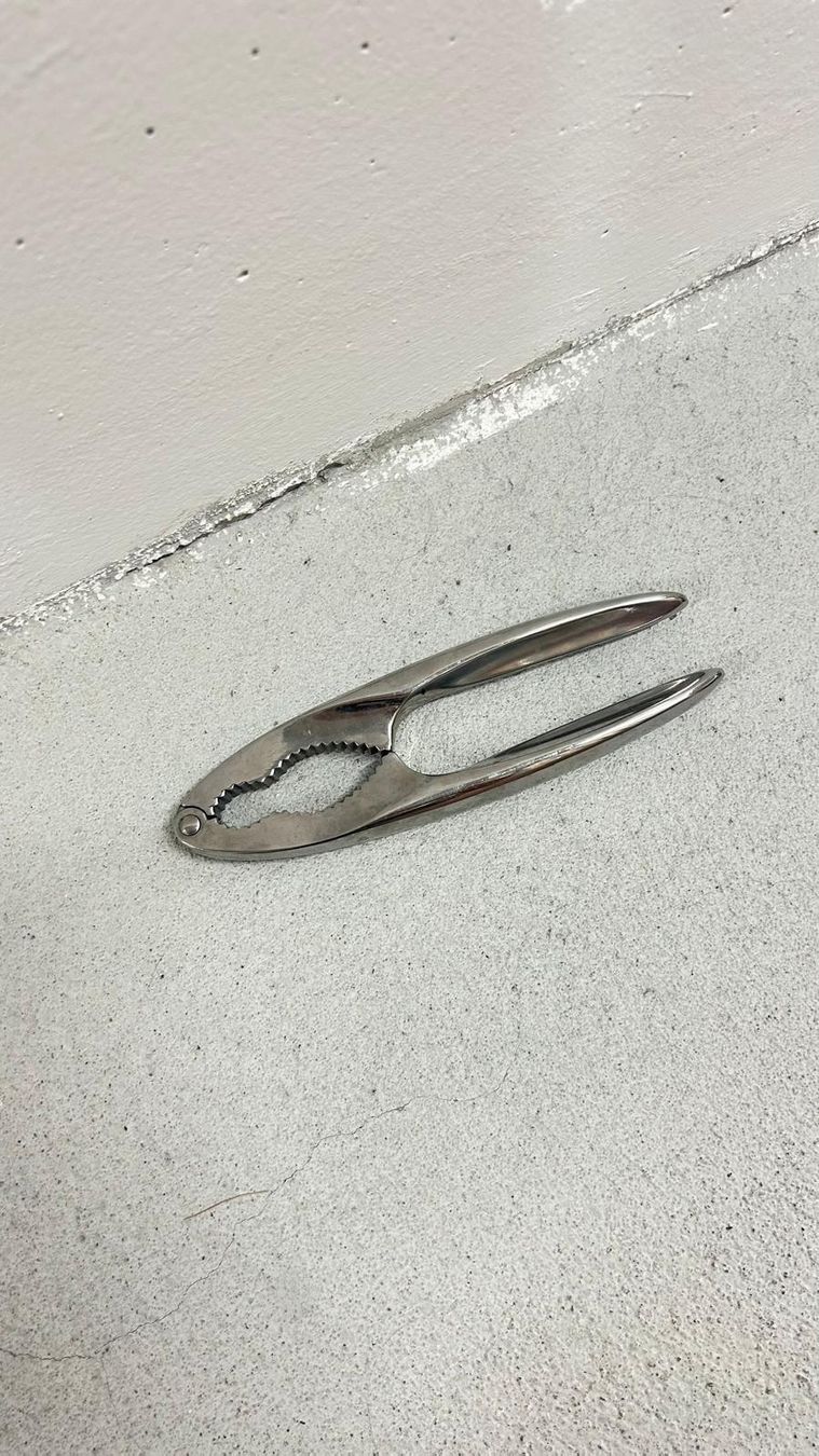 Forchette: Nussknacker Metall silberfarben gebrauchter Zustand – Usato da Winterthur venduto da fad_2rny