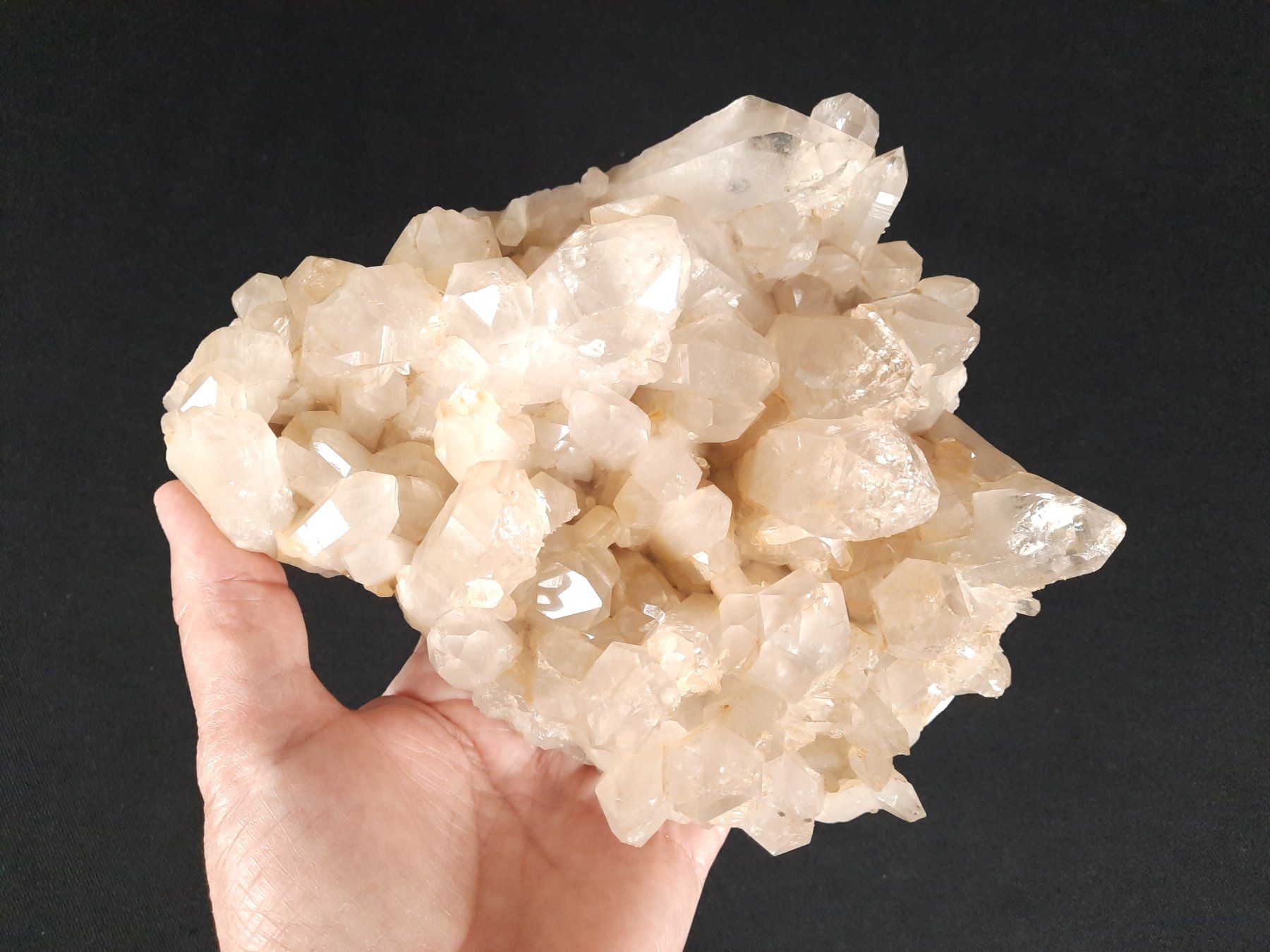 Edelsteine: Wunderschöne Quarzstufe / Bergkristall, ca. 21 cm – Gebraucht aus Beinwil am See von Restwert_Beinwil