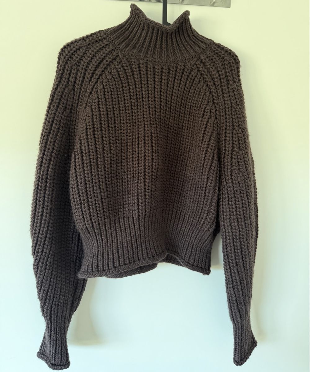 H&M Maglioni & Felpe: Brauner Strickpullover mit Rollkragen – Nuovo (secondo la descrizione) da Luzern venduto da Dona_Dona