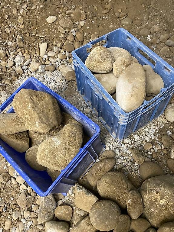 Pietre & tegole: Bollersteine, Flusssteine – Usato da Ennetbaden venduto da jun_19