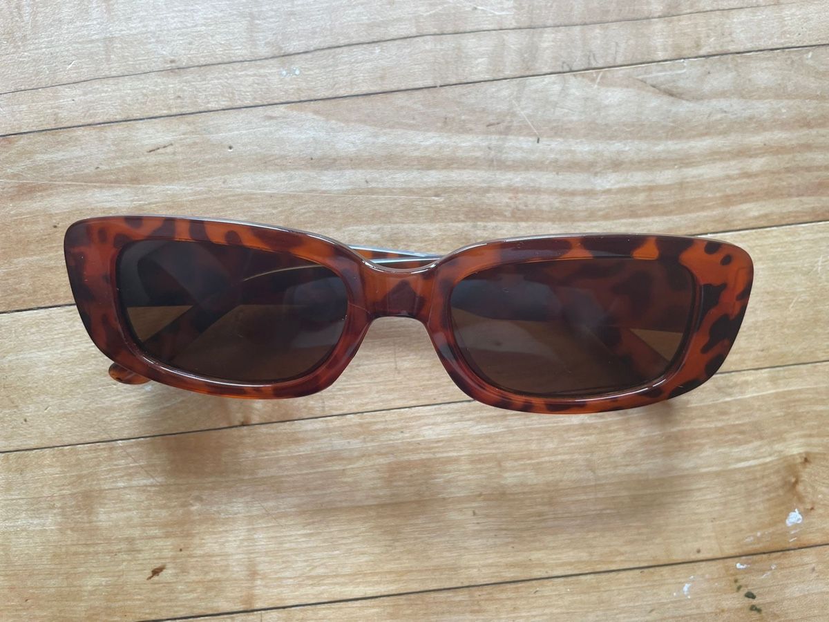 Lunettes & Verres: braune Sonnenbrille – D'occasion à Magden par leo_c8bc 1