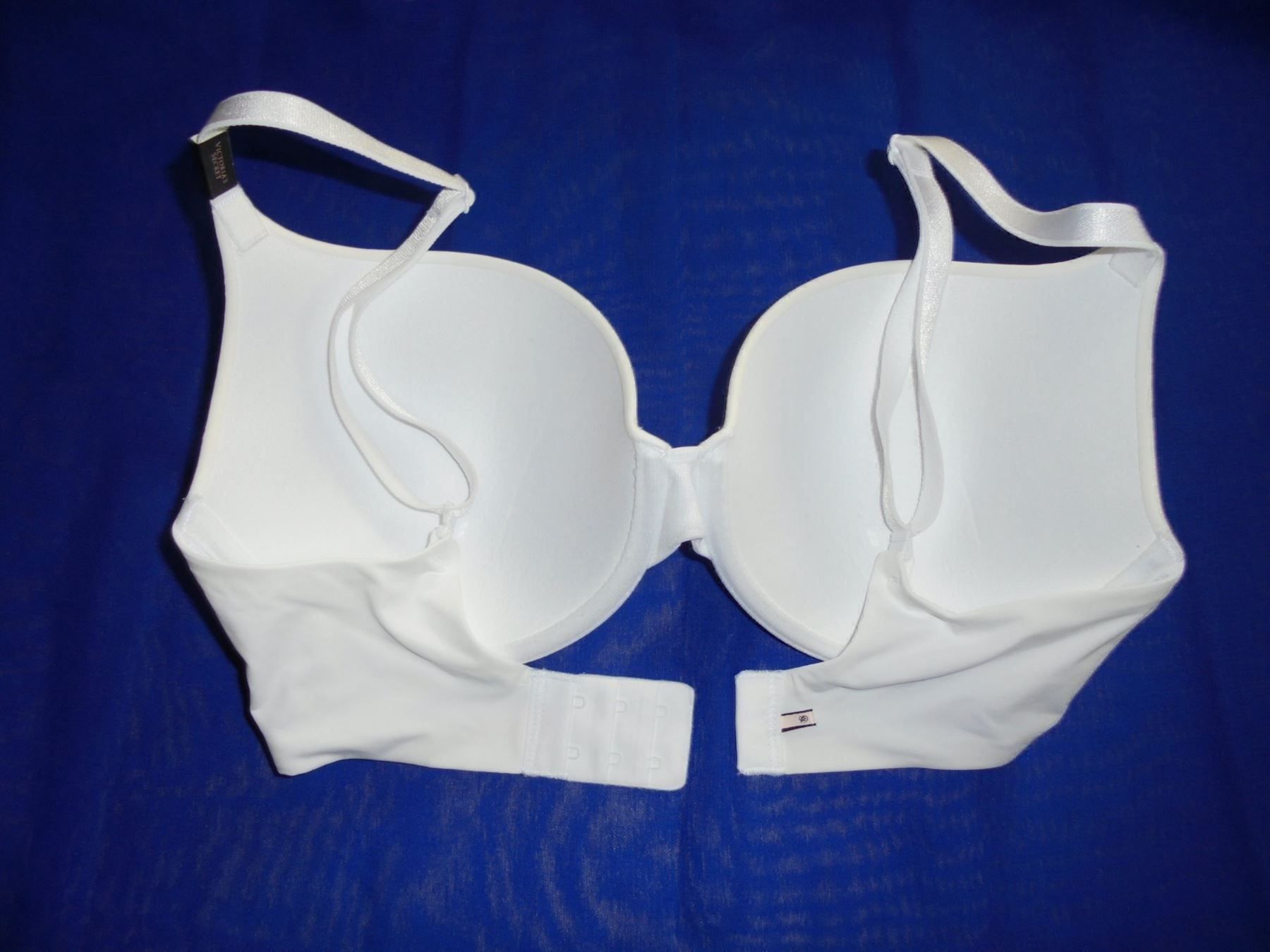 Victoria's Secret Sonstige Unterwäsche: VICTORIA'S SECRET BH GR. 70 E / 32 DD – Neu und originalverpackt aus Aarau Rohr von PinkSchwein 2