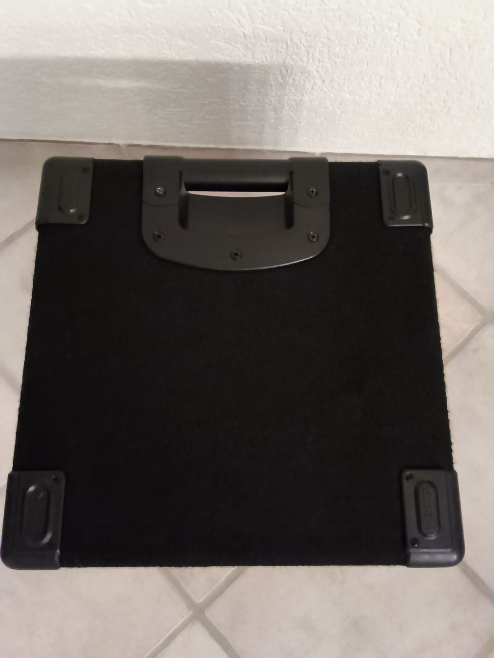 Strumenti musicali: Eden EX112, 8Ohm, 300 Watt RMS, Compact Bassbox – Nuovo (secondo la descrizione) da Grüningen venduto da zeitraffer 2