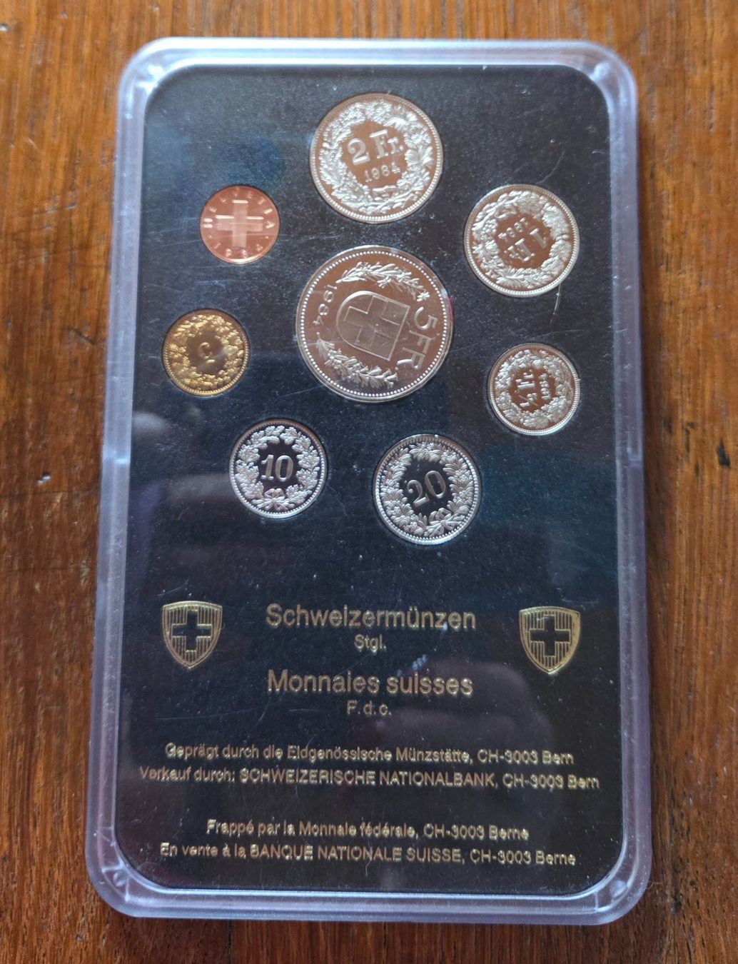 Tutti le monete: Coffret monnaies Suisses - 1984 – Nuovo e nell'imballaggio originale da Bioley-Magnoux venduto da esperance7 1