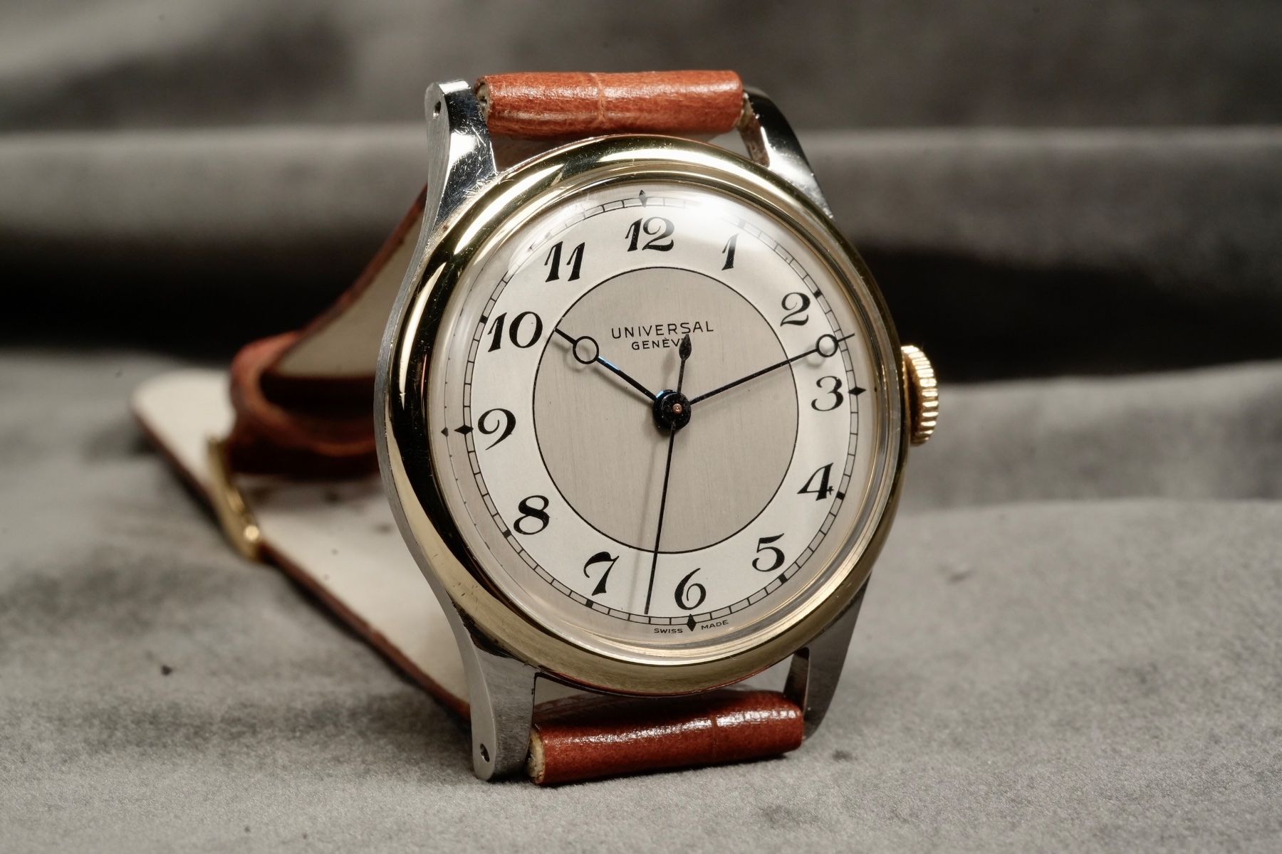 Universal Genève Orologi: Universal Geneve -  Breguet Numerals 1945 Ref. 20733 ST&G – Usato da Morcote venduto da chronoservice 2