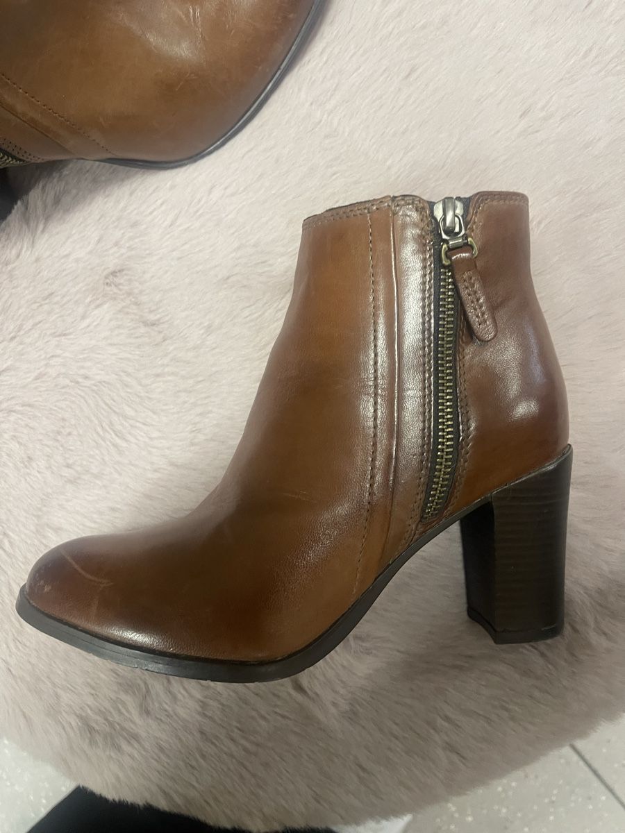 Scarpe da donna: 5th avenue boots gr 37 – Usato da Oberwil BL venduto da dyl_htk9 2