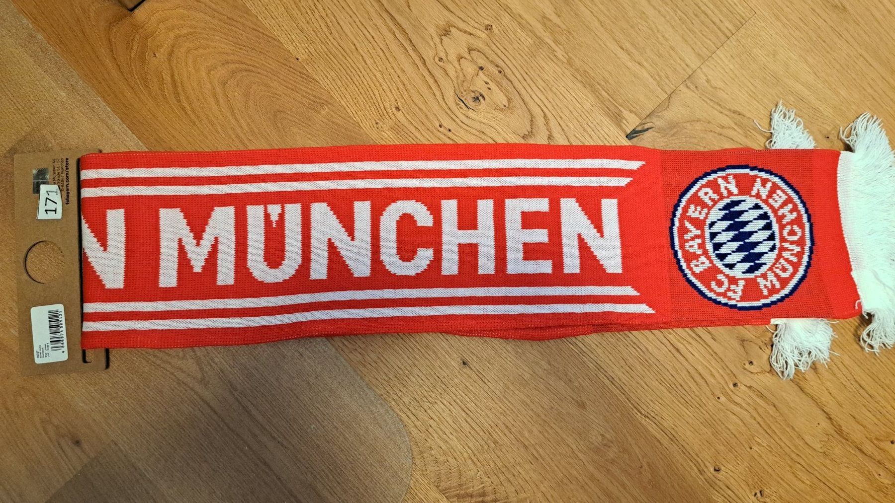 Foulards & écharpes: FC Bayern München Fanschal – Neuf avec emballage d'origine à Erlinsbach par carolinalexia 2