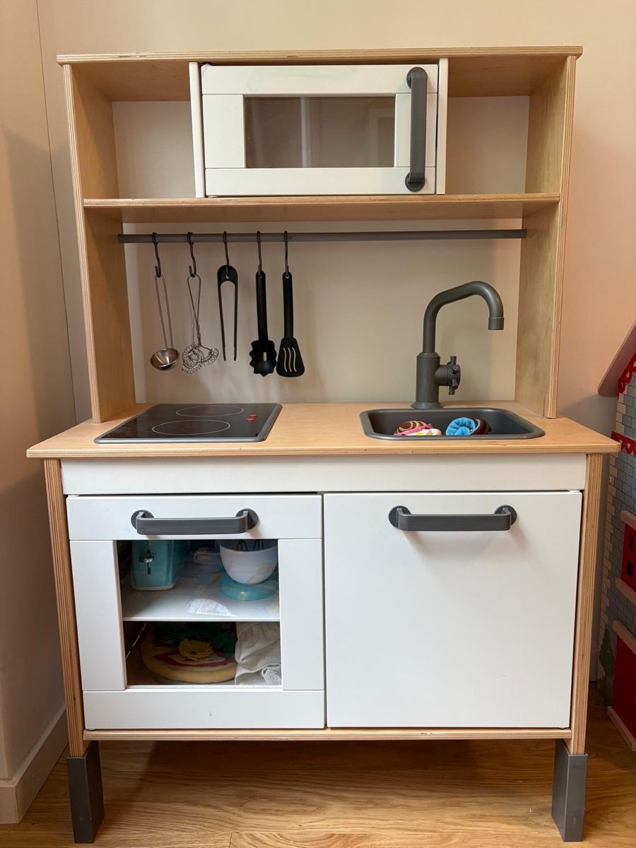 Ikea Spielzeuge: Kinderküche mit Zubehör  – Gebraucht aus Zürich von Soniper 8