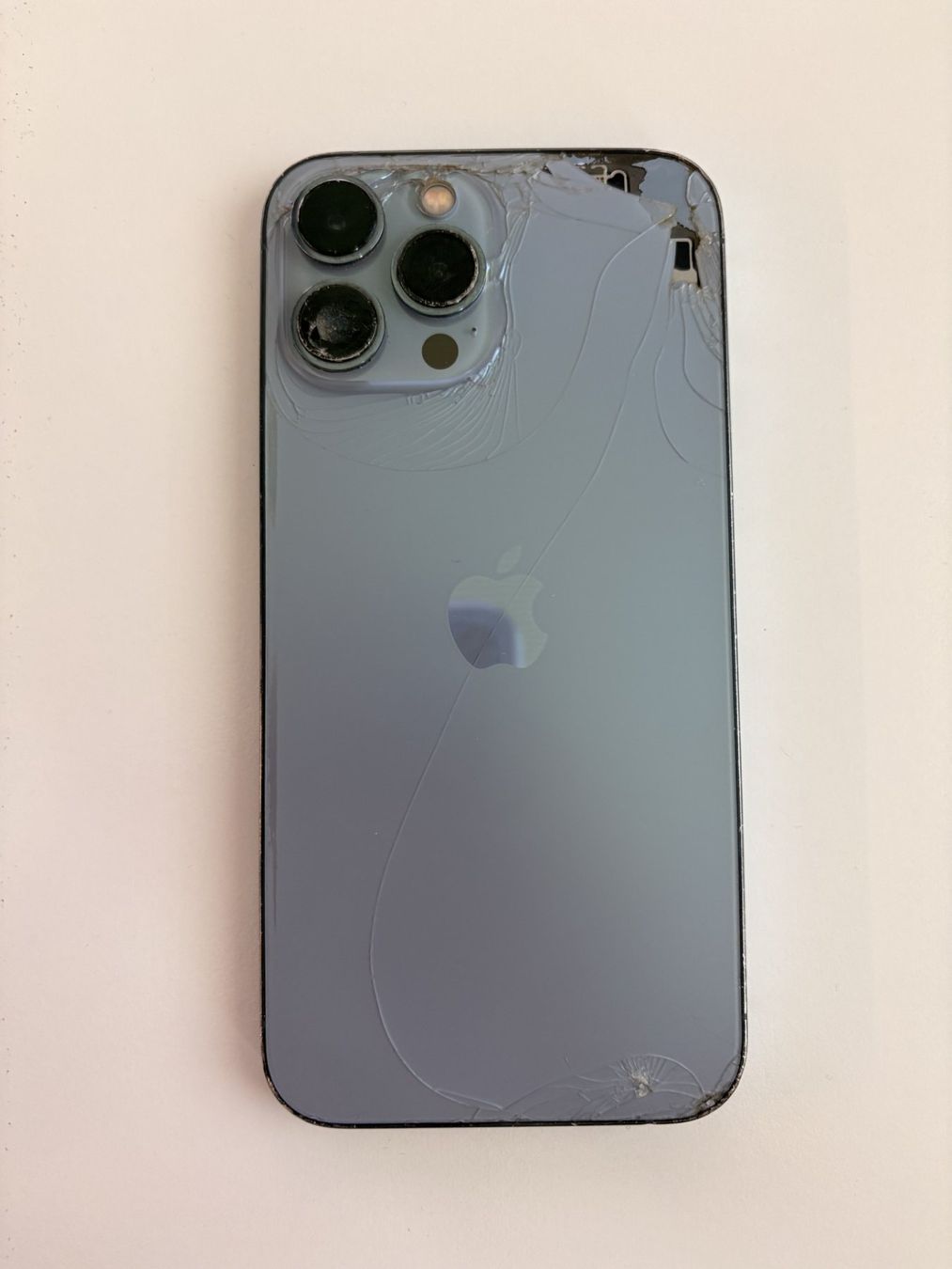 Apple Handys / Smartphones: Apple iPhone 13 Pro Max / 256 GB – Gebraucht aus Emmenbrücke von nel_x6ck 1